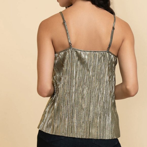 Gold Plisse Strappy V-Neck Tank Glittering Crepe Party Top SZ Medium NEW! - Picture 3 of 15